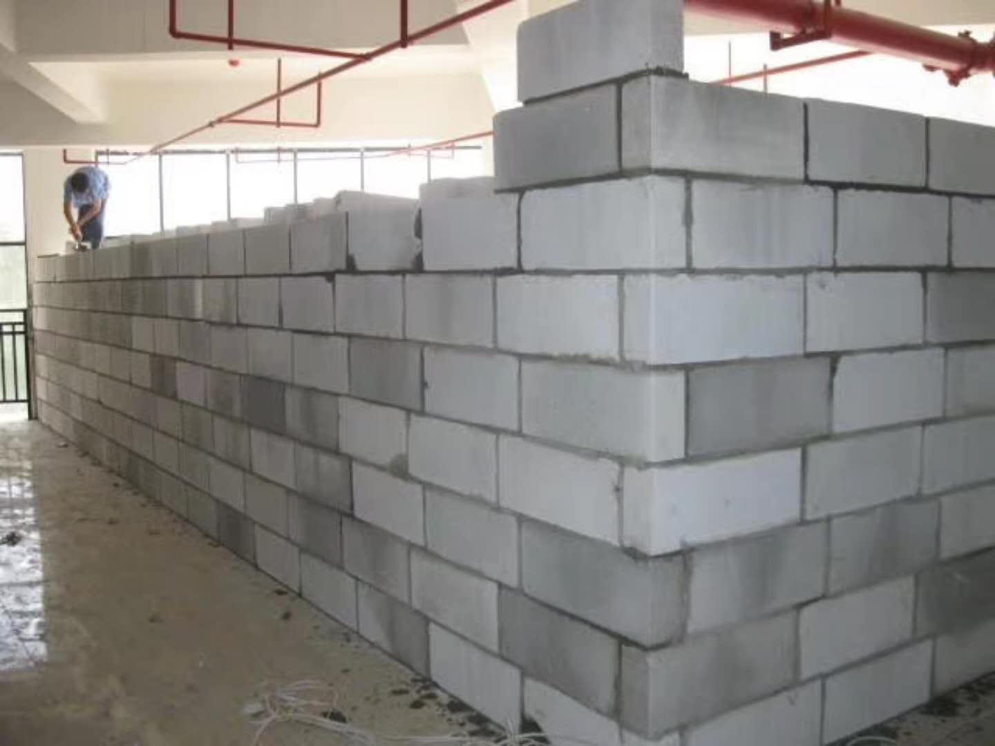 罗田蒸压加气混凝土砌块承重墙静力和抗震性能的研究